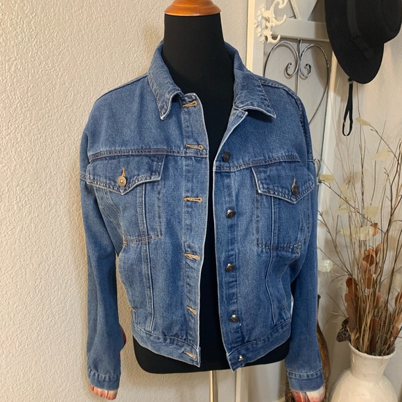 BKE denim blue jean jacket. - Picture 2 of 11